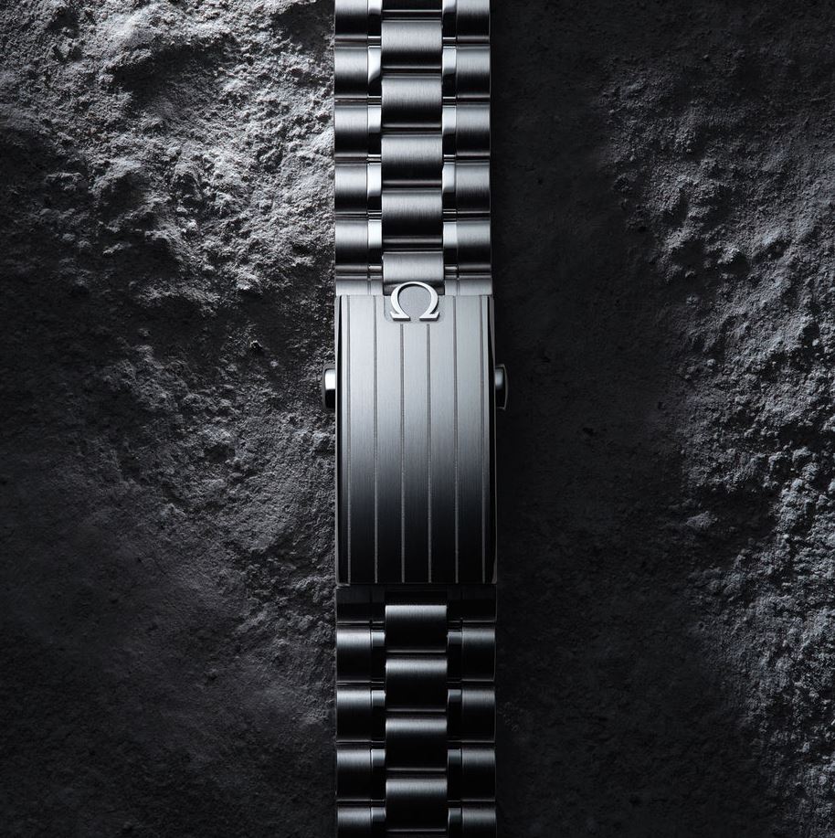 omg Speedmaster Moonwatch Professional