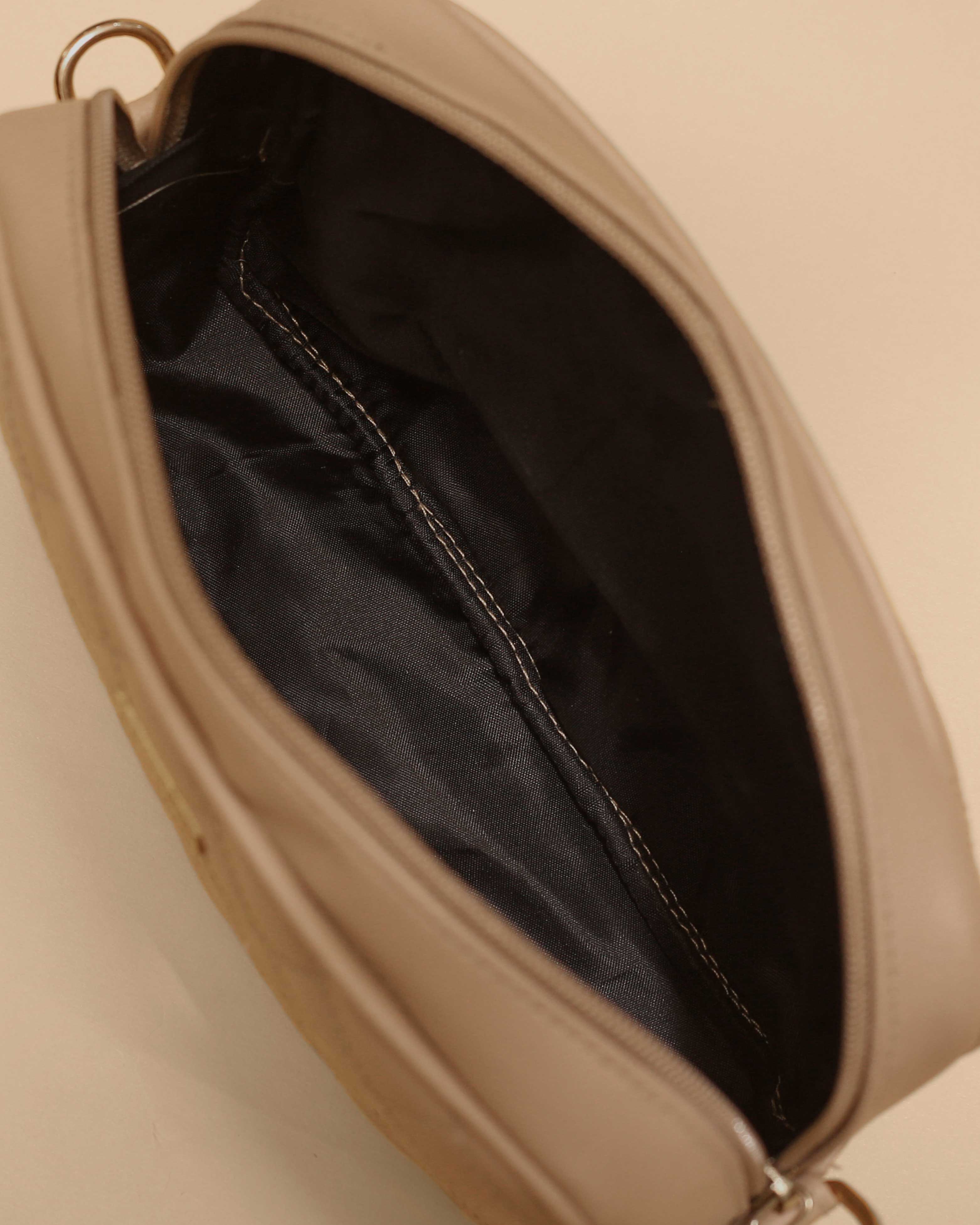 Crossbody Chain Bag by Armario (Coffee)